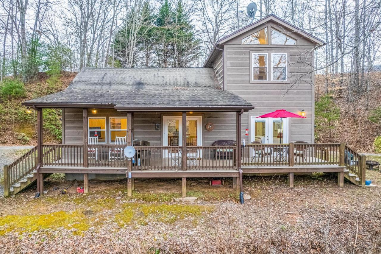 Tree Top Cabin سيلفا المظهر الخارجي الصورة